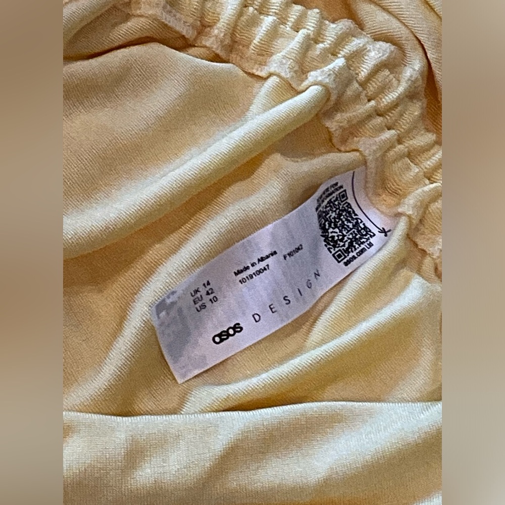 ASOS DESIGN Yellow Dress 10 - Picture 7 of 8